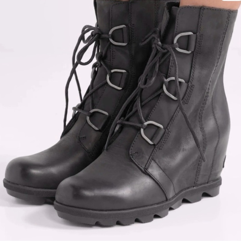 Sorel Joan of Arctic Wedge II Lace Up Ankle Boots